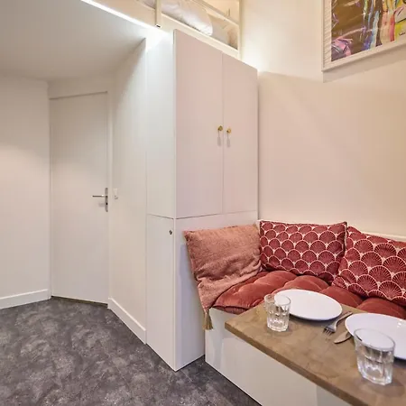 Apartment Amazing 2p - Place Saint Georges/ Martyrs *